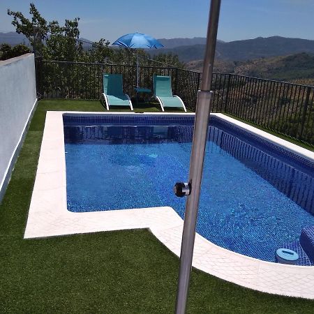Casa Rural La Revuelta Con Las Mejores Vistas A La Naturaleza Yunquera Bagian luar foto